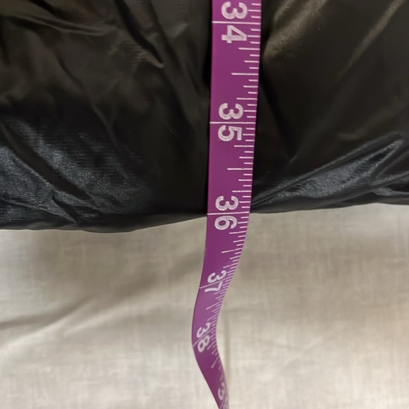 NEW J Crew Villa puffer coat with PrimaLoft®!!! - Picture 9 of 9